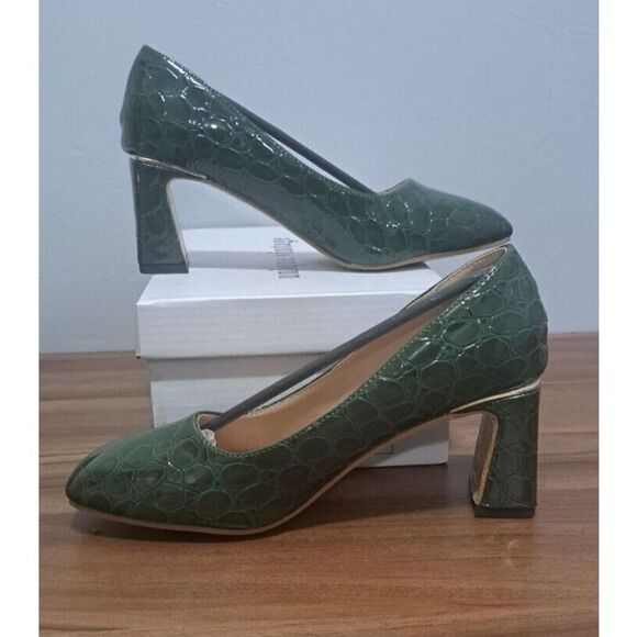 Unique Vintage Shoes Size 5 Green Crocodile Embossed Pumps - Picture 2 of 8